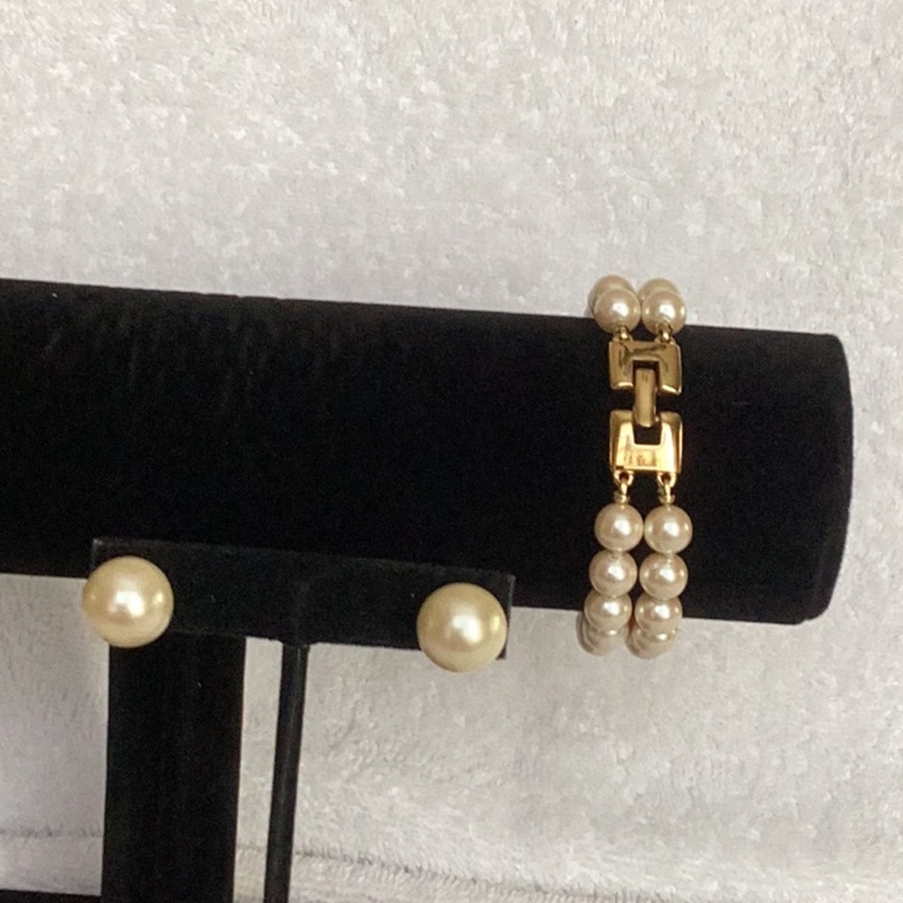 Monet double strand pearl bracelet and earrings set